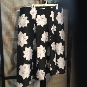 Lane Bryant black and white full skirt, size 22